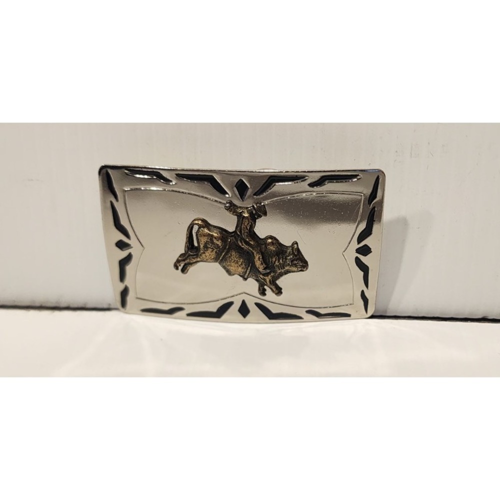 Vintage Rockmount Ranch Wear Western-Style Belt Buckle Bull Riding Motif